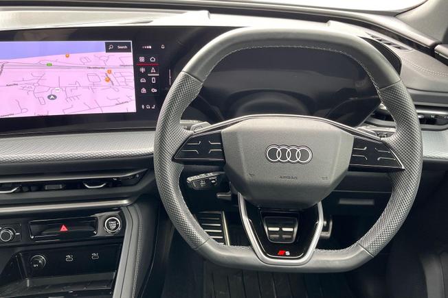 AUDI Q5 Photo 11