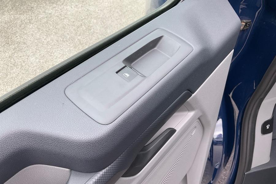 Ford Transit Custom Photo autoimg-7043069fa8d067c9bf222057b7002f8459131184.jpg
