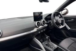 Audi Q2 Photo 2