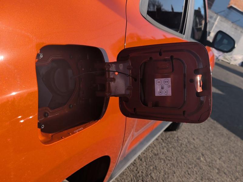 Used Dacia Duster NL73YYR 32