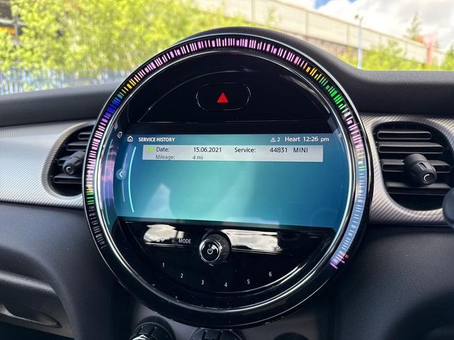MINI Hatch Photo 38