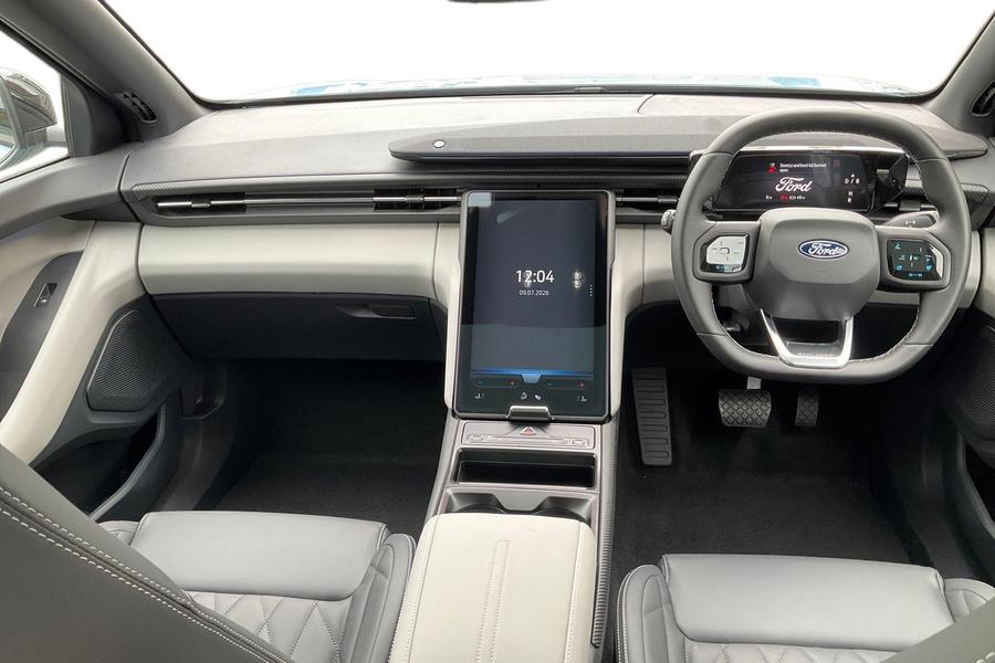 Ford Explorer Photo autoimg-7054fe98873a1457ed76c667bca988c1ba998d5d.jpg