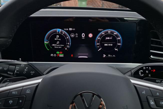 VOLKSWAGEN Passat Photo 25