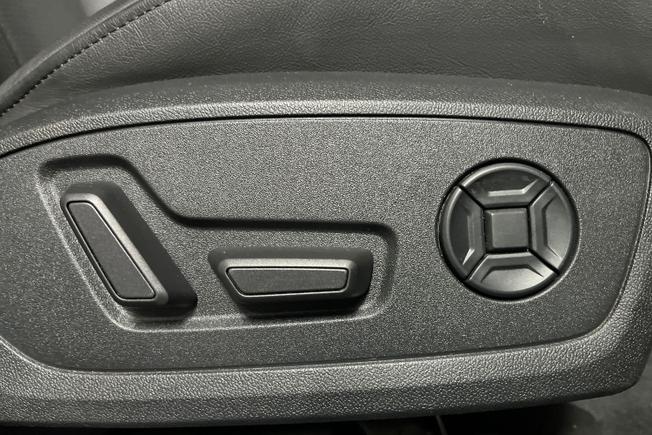 AUDI A6 Avant Photo 25