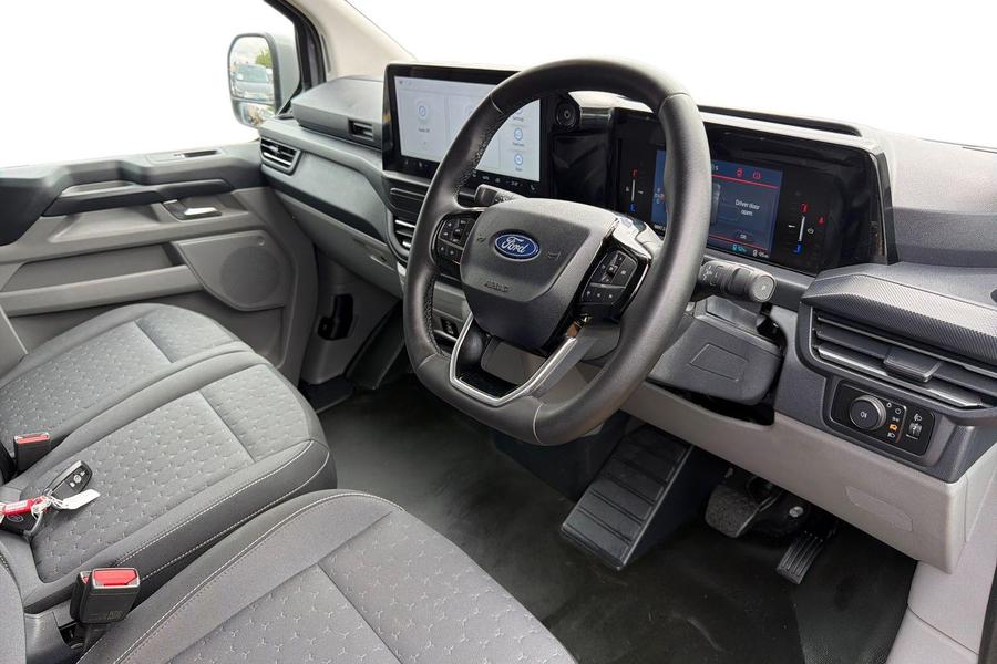 Ford E-TRANSIT CUSTOM Photo autoimg-705a3df11880bc3860904cf9f2fa95015c20a585.jpg