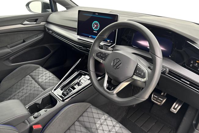 VOLKSWAGEN Golf Photo 6