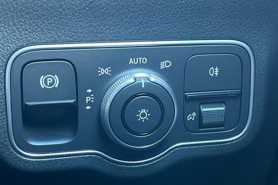 Mercedes-Benz EQA Photo autoimg-705c2233eb2504cea74337cd301d119a712c51c2.jpg