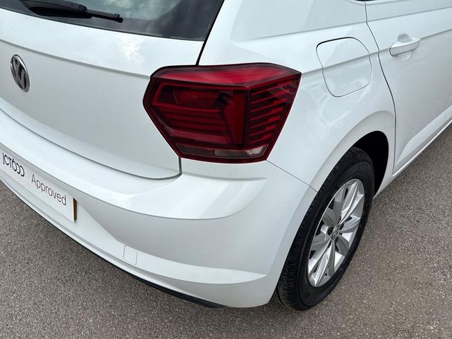 Volkswagen Polo Photo 18