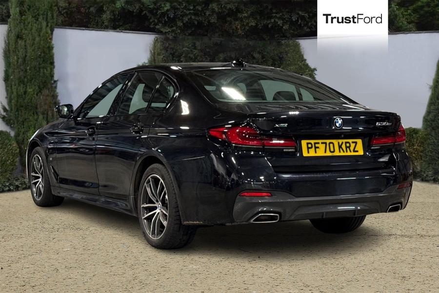 BMW 5 Series Photo autoimg-706254302b1b9299923f5b6a1a597e0cf6592ed3.jpg