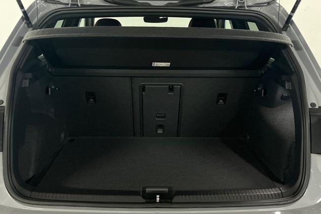 VOLKSWAGEN Golf Photo 12