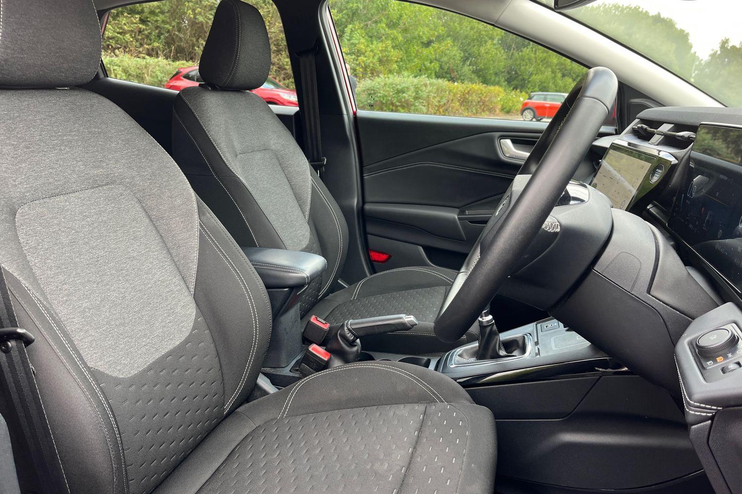 Ford Puma Photo 16