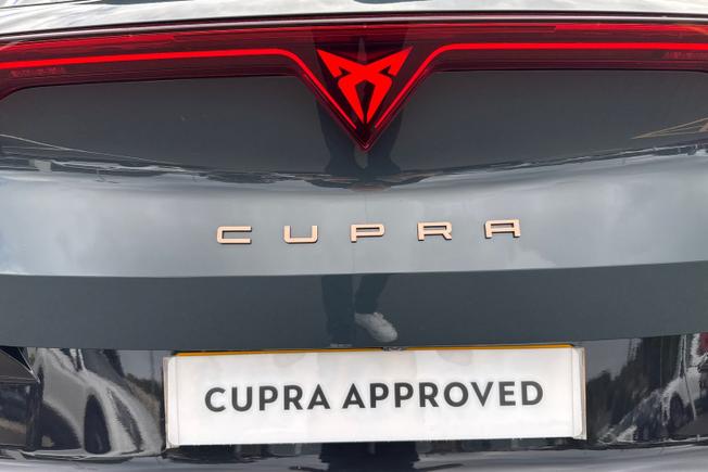CUPRA Formentor Photo 35
