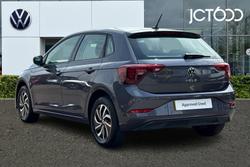 VOLKSWAGEN Polo Photo 3