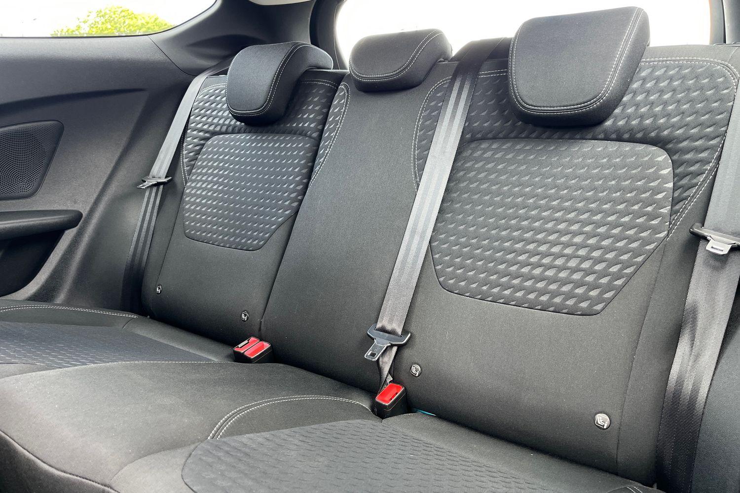 Ford Fiesta Photo 19