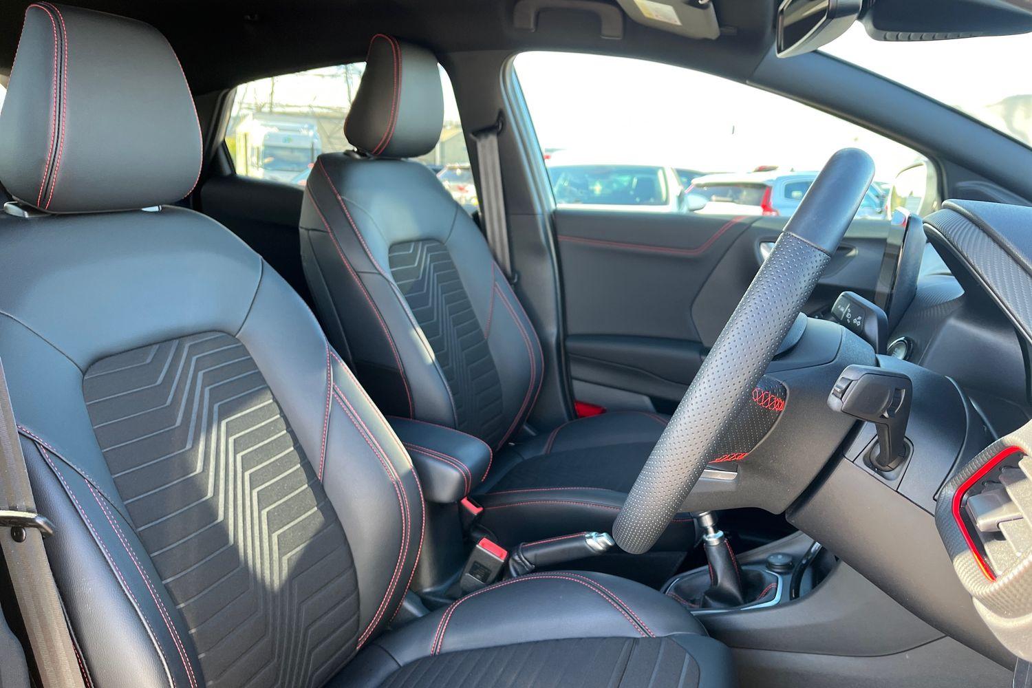 Ford Puma Photo 16