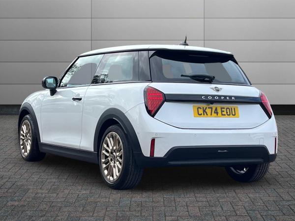 MINI Cooper Photo autoimg-706d88d39e666a09d403cd55247cb20c30d742d1.jpg