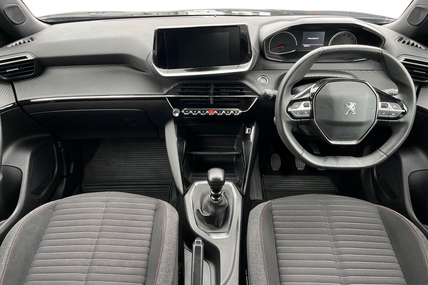 Peugeot 2008 Photo 9
