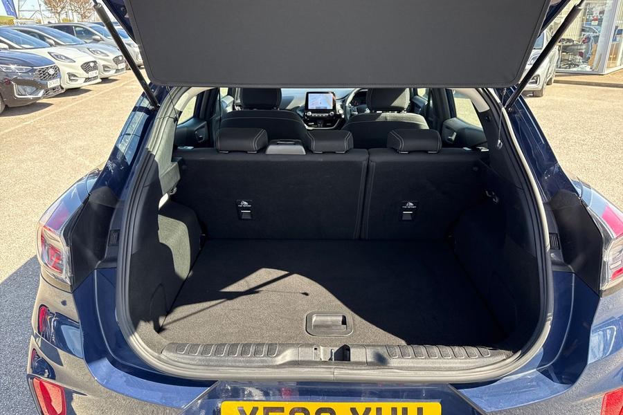 Ford PUMA Photo autoimg-7070539bf49087f3cf5ea7e77d1a85e42b92bc0c.jpg