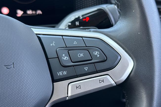 VOLKSWAGEN Tiguan Photo 17