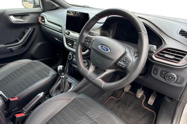 FORD Puma Photo 6