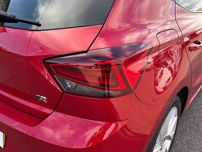 SEAT Ibiza Photo 18