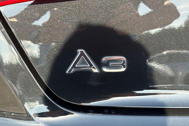 AUDI A3 Photo 32