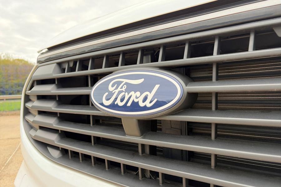 Ford TRANSIT CUSTOM Photo autoimg-70789588da52f6297b3dbf43e7aa61aaf1932e4c.jpg