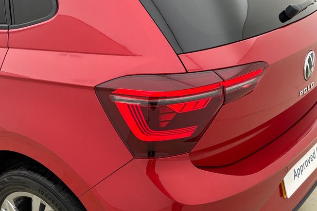 VOLKSWAGEN Polo Photo 18