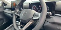 Volkswagen T-roc Photo 34