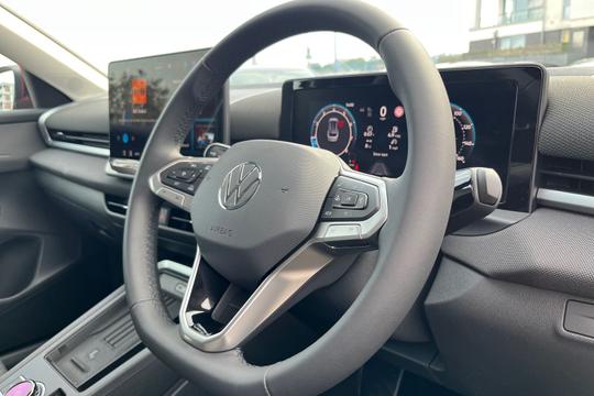 Volkswagen T-roc Photo autoimg-707ba71e4468b25e89ce0a6c7fcade93ec8f33a7.jpg