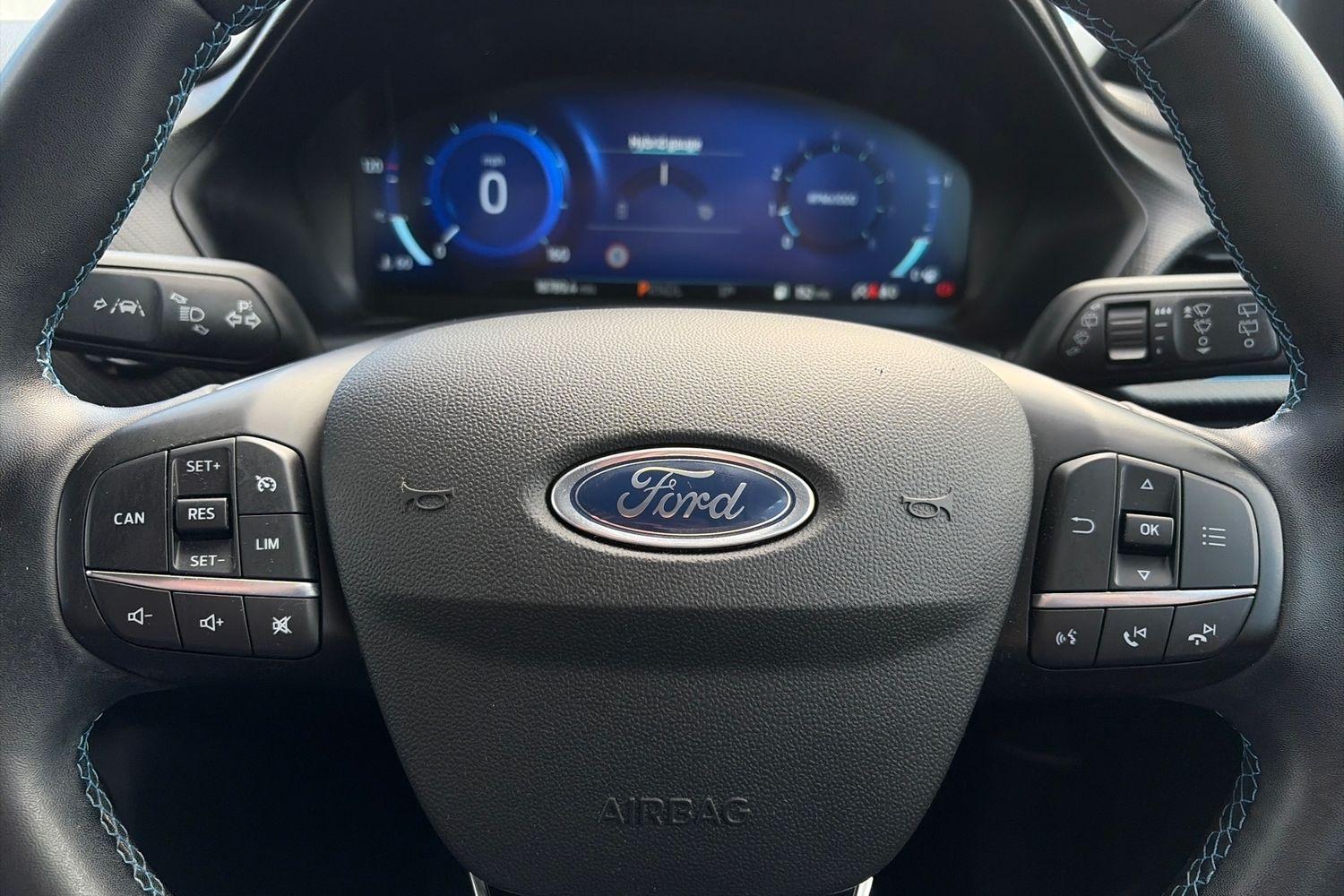 Ford FIESTA Photo 11