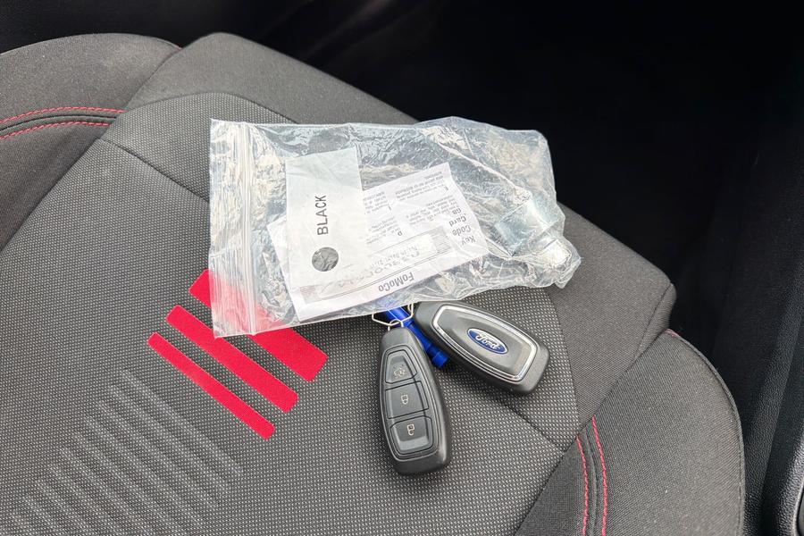 Ford FIESTA Photo autoimg-707ebd692bb18ed1ec66d894842fac36454b9c2c.jpg