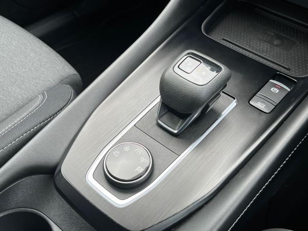 Nissan Qashqai Photo autoimg-70838d0674872e4dabc5fa14fa3930c158d4d8a0.jpg