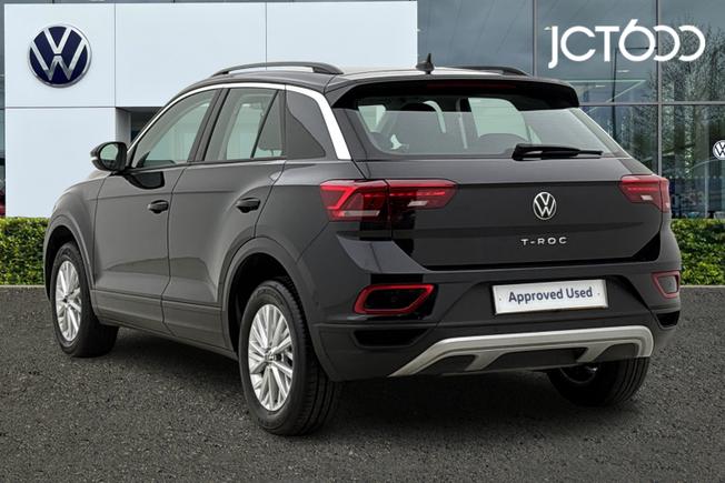 VOLKSWAGEN T-ROC Photo 3
