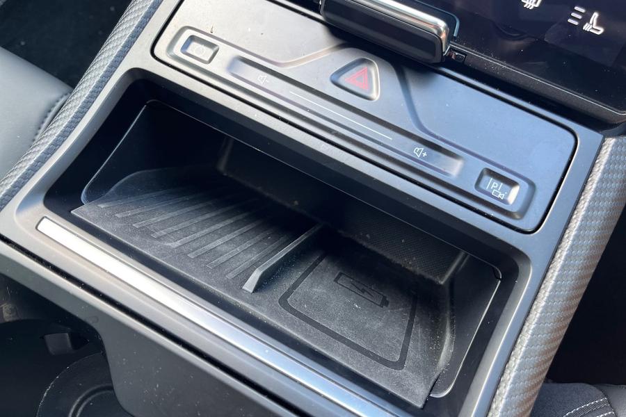 Ford Explorer Photo autoimg-7086c3ca64272c01881e0b11f8959b1468e05fb3.jpg