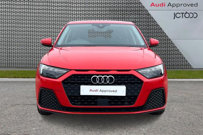 AUDI A1 Photo 8