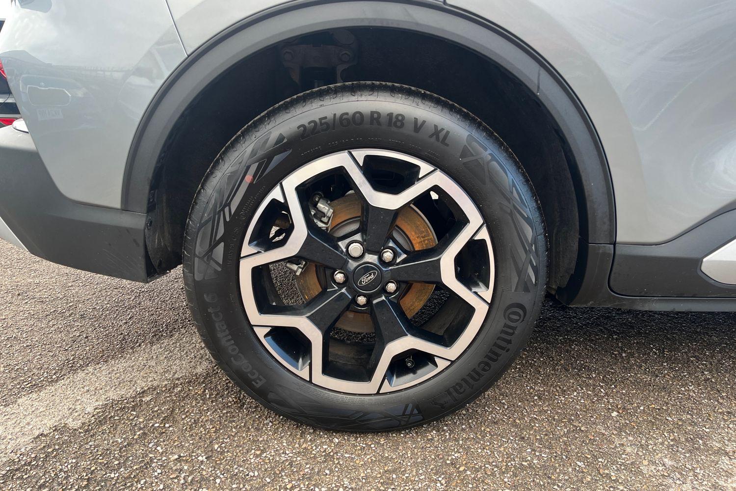 Ford KUGA Photo 37