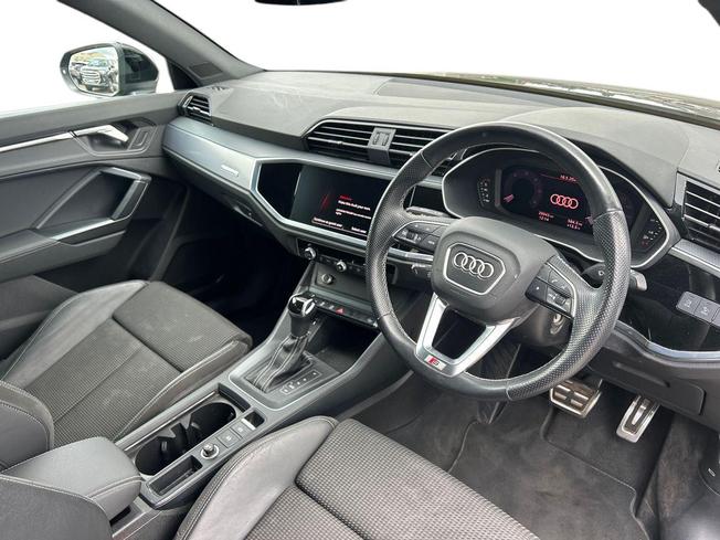 Audi Q3 Photo 6