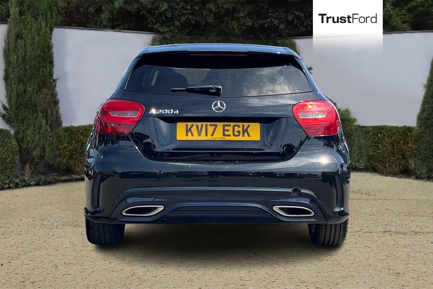 Mercedes-Benz A CLASS Photo 6