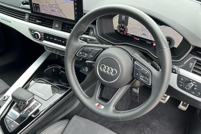 AUDI A4 Avant Photo 59
