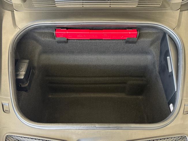 PORSCHE 911 Photo 19