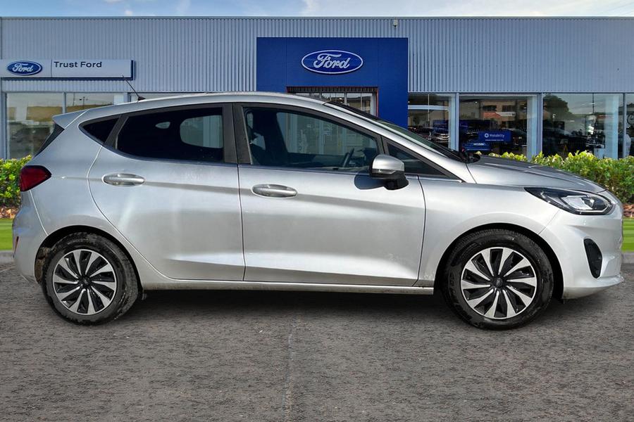 Ford FIESTA Photo autoimg-7091613053cb2d7e260f7eaa3fec0adbaebbe1f0.jpg