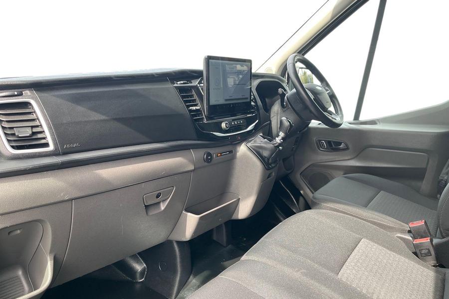 Ford TRANSIT Photo autoimg-7097d3933a9bedbb1b3c440255f03ae4cd89ed03.jpg