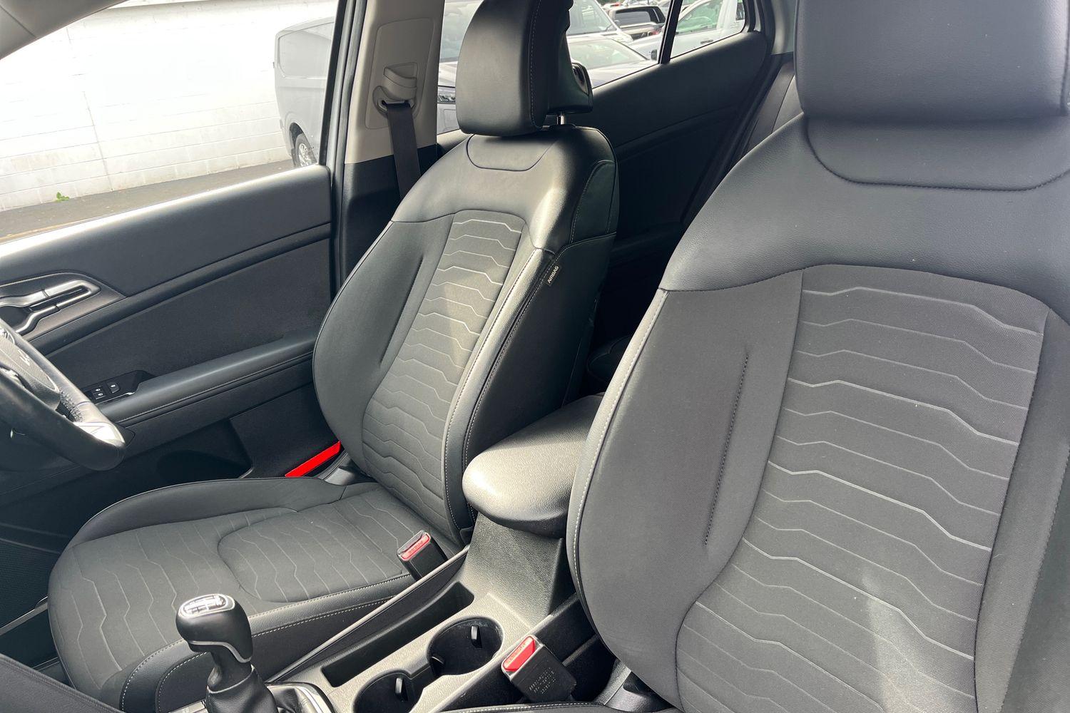 Kia SPORTAGE Photo 18