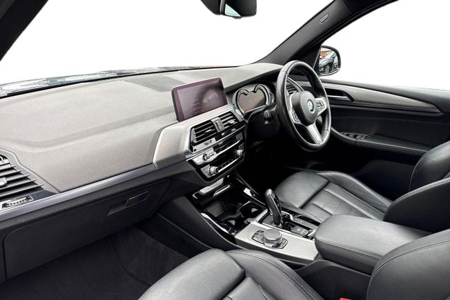 BMW X3 Photo 2