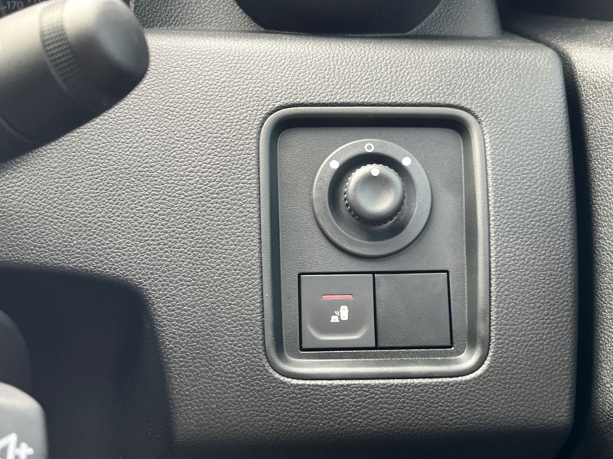 Dacia Duster Photo 34