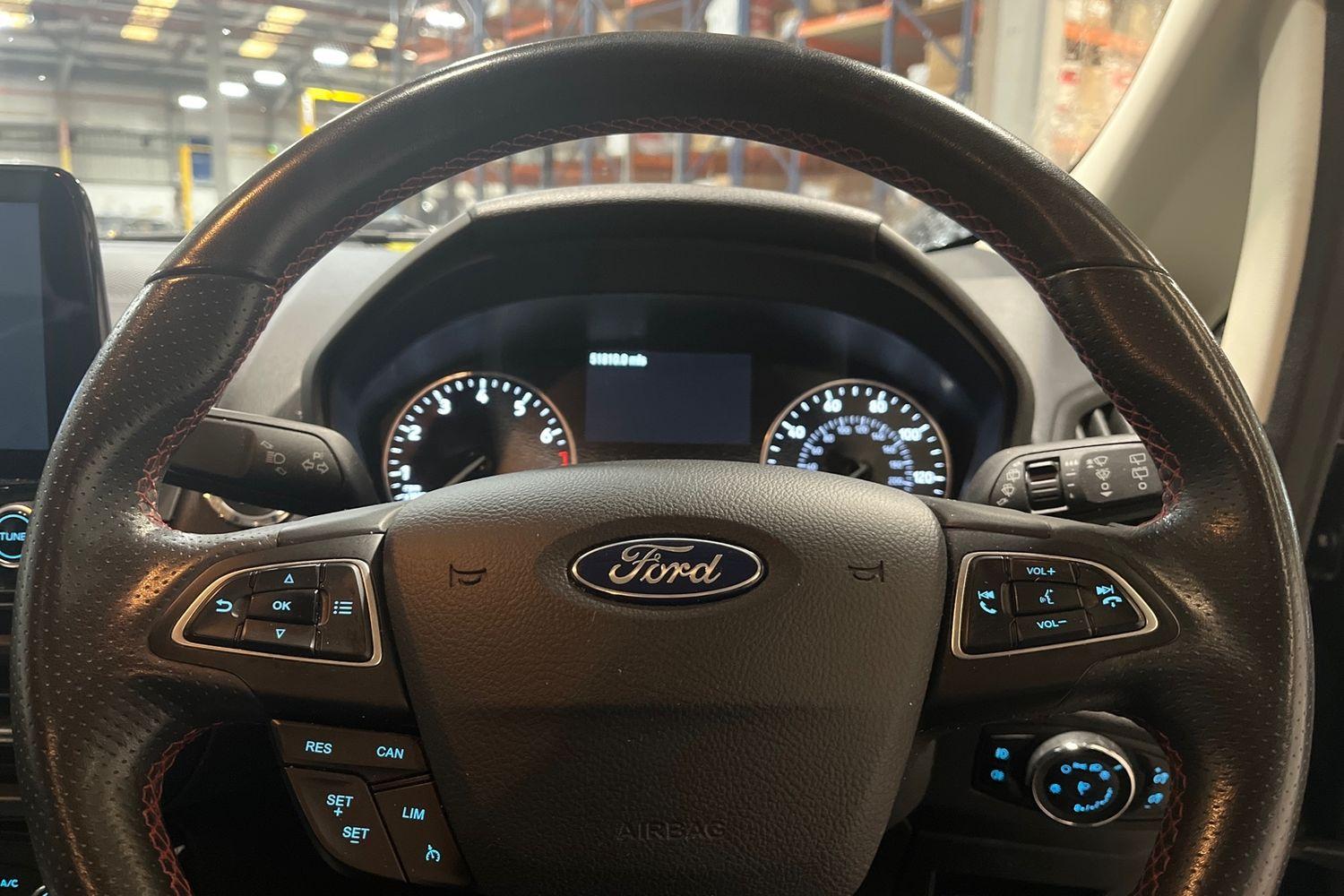 Ford ECOSPORT Photo 11