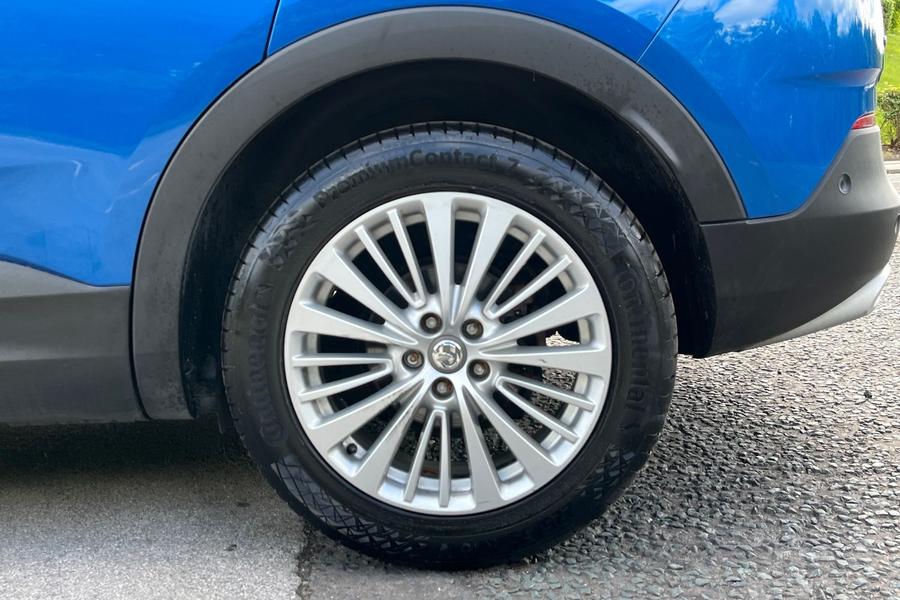 Vauxhall GRANDLAND X Photo autoimg-70a87a7432ef38203983355eea16de08f80538e6.jpg