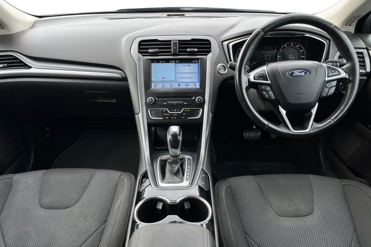 Ford MONDEO Photo 9