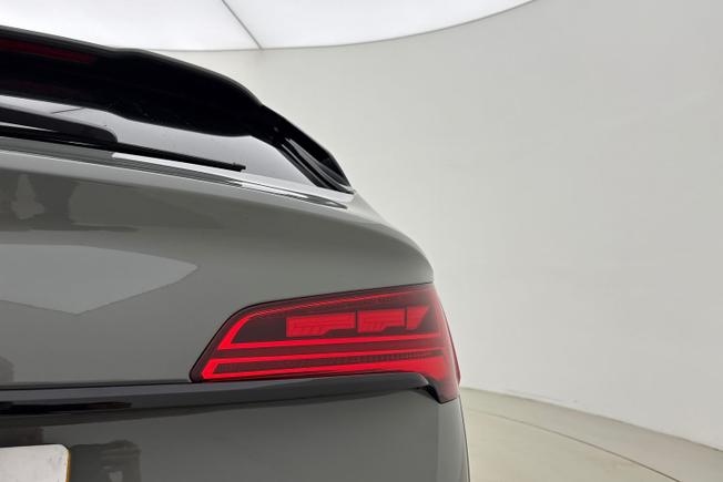 AUDI Sq5 Photo 18